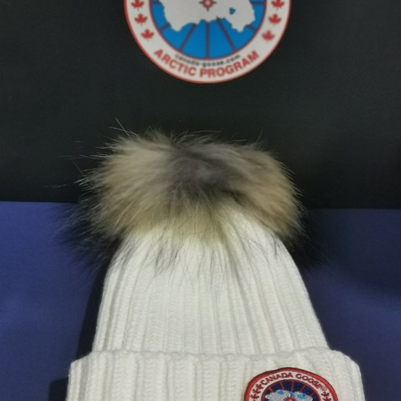 Canada Goose merino wool pom pom Beanie main image 6